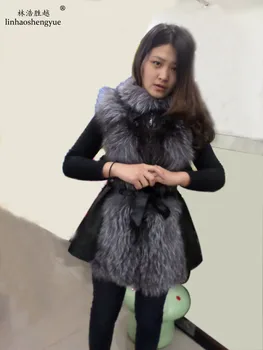 Linhaoshengyue 2014 отдает предпочтение жилету из натурального лисьего меха, зимнему, весеннему, женскому пальто