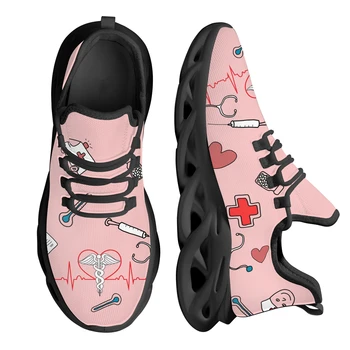 Женские кроссовки с индивидуальным дизайном, розовая обувь для кормления, Милая медицинская обувь с принтом сердцебиения, легкие туфли на плоской подошве со шнуровкой