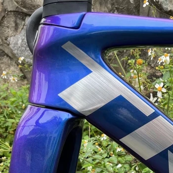 Зеркальная карбоновая велосипедная рама Chameleon Carbon Fiber T1100 Frameset Дорожная велосипедная рама Велосипедная рама Свяжитесь с нами для получения дополнительных скидок!